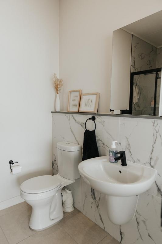 To Let 2 Bedroom Property for Rent in The Huntsman Western Cape